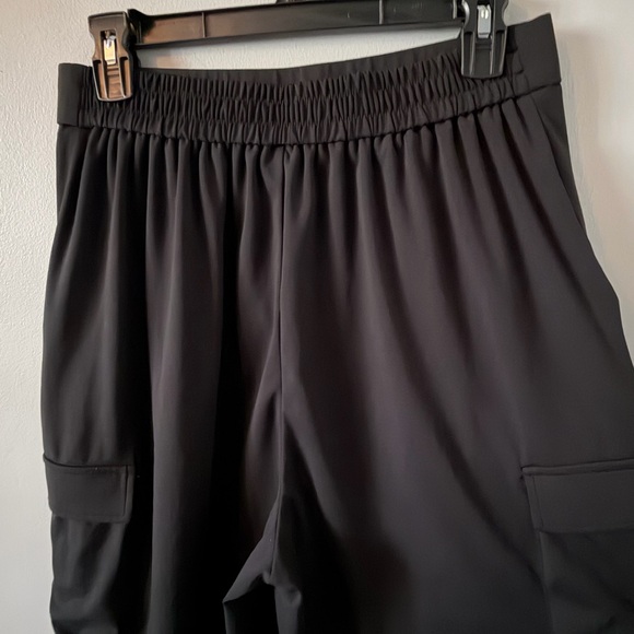 HALARA Women's Black Wide-Leg Trousers - Picture 6 of 11